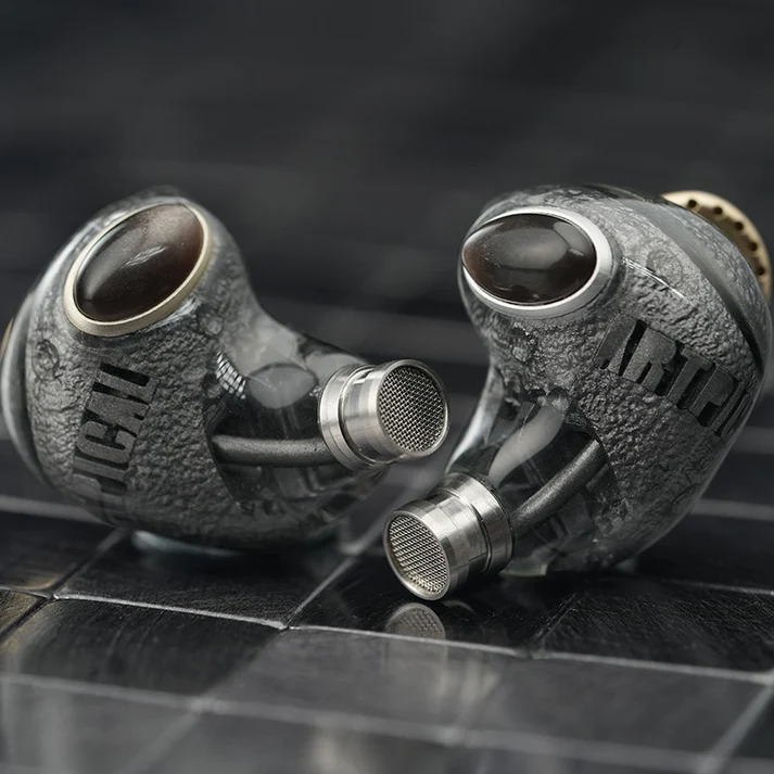 Artpical Lunar Ring